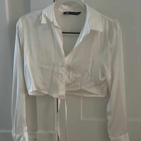 Zara silk cropped button down - Picture 3 of 3